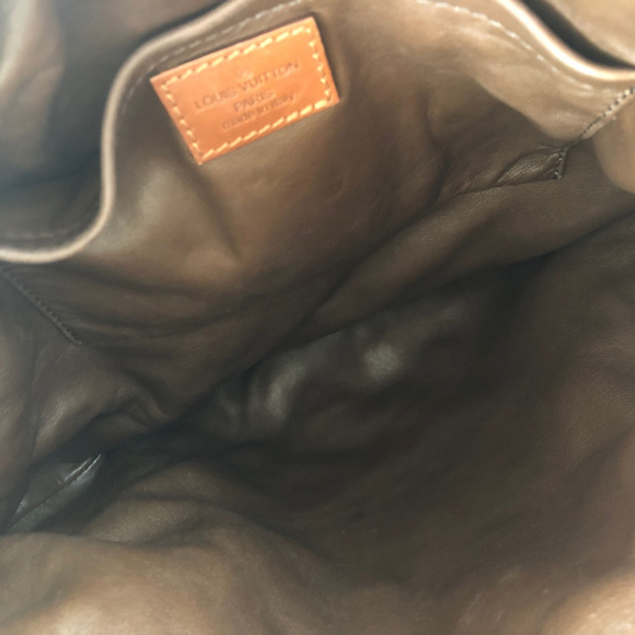 Litd Edition ORANGE Louis Vuitton Monogram Onatah Fleurs - Picture 4 of 9